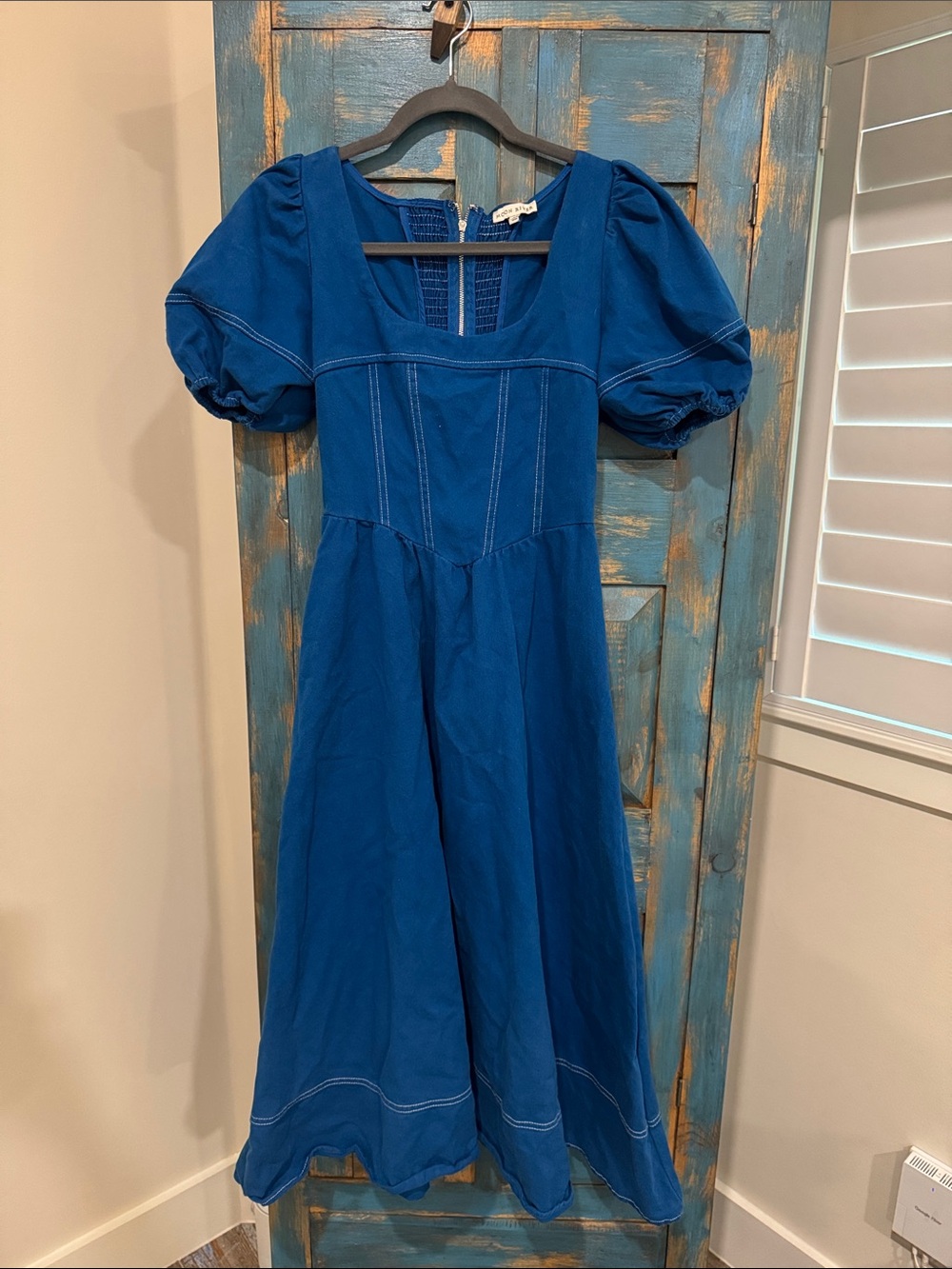 Moon River Royal Blue Puff-Sleeve Midi Dress
